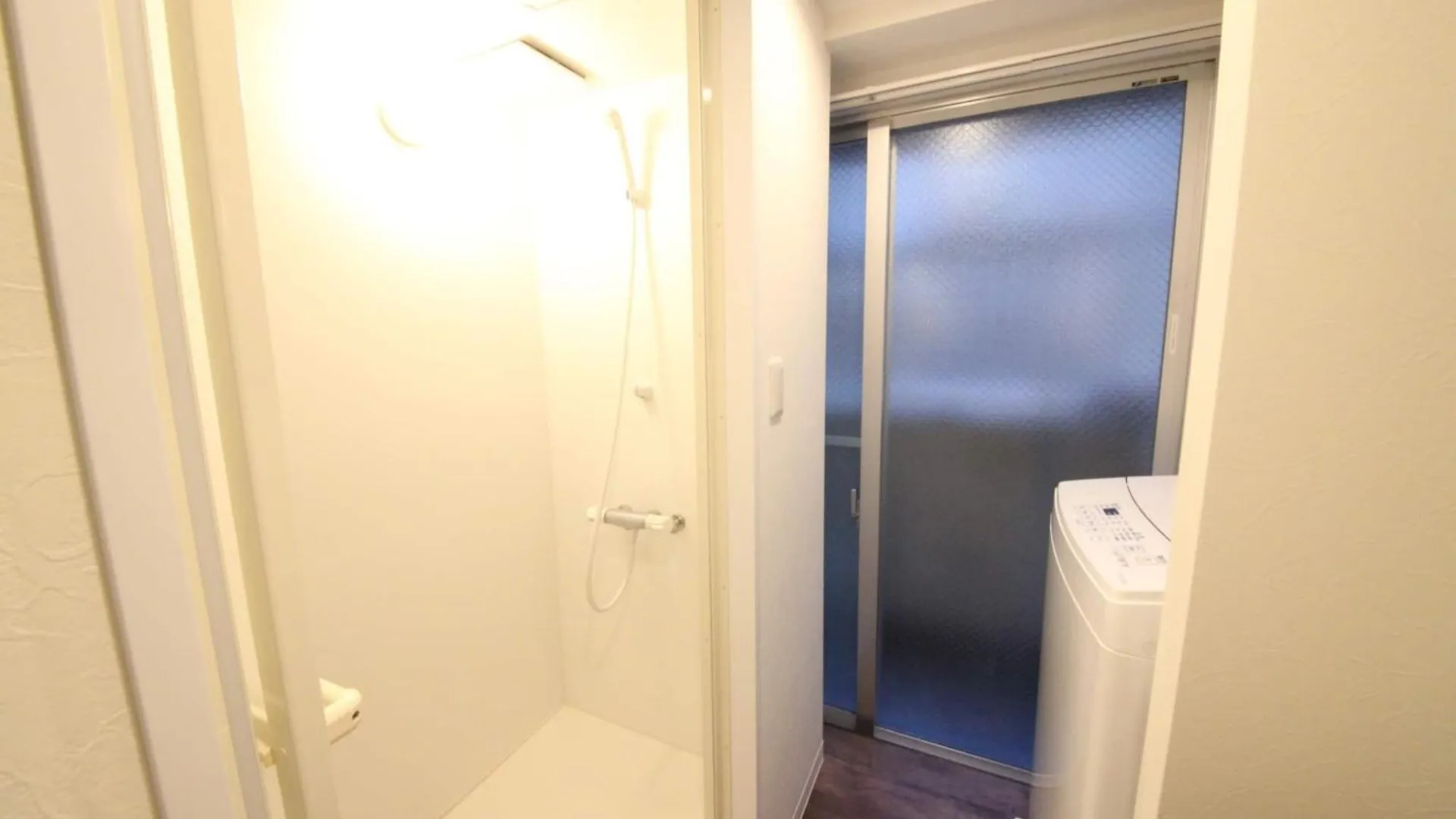 Shibuya Wave 101 Apartment Tokyo 0*,